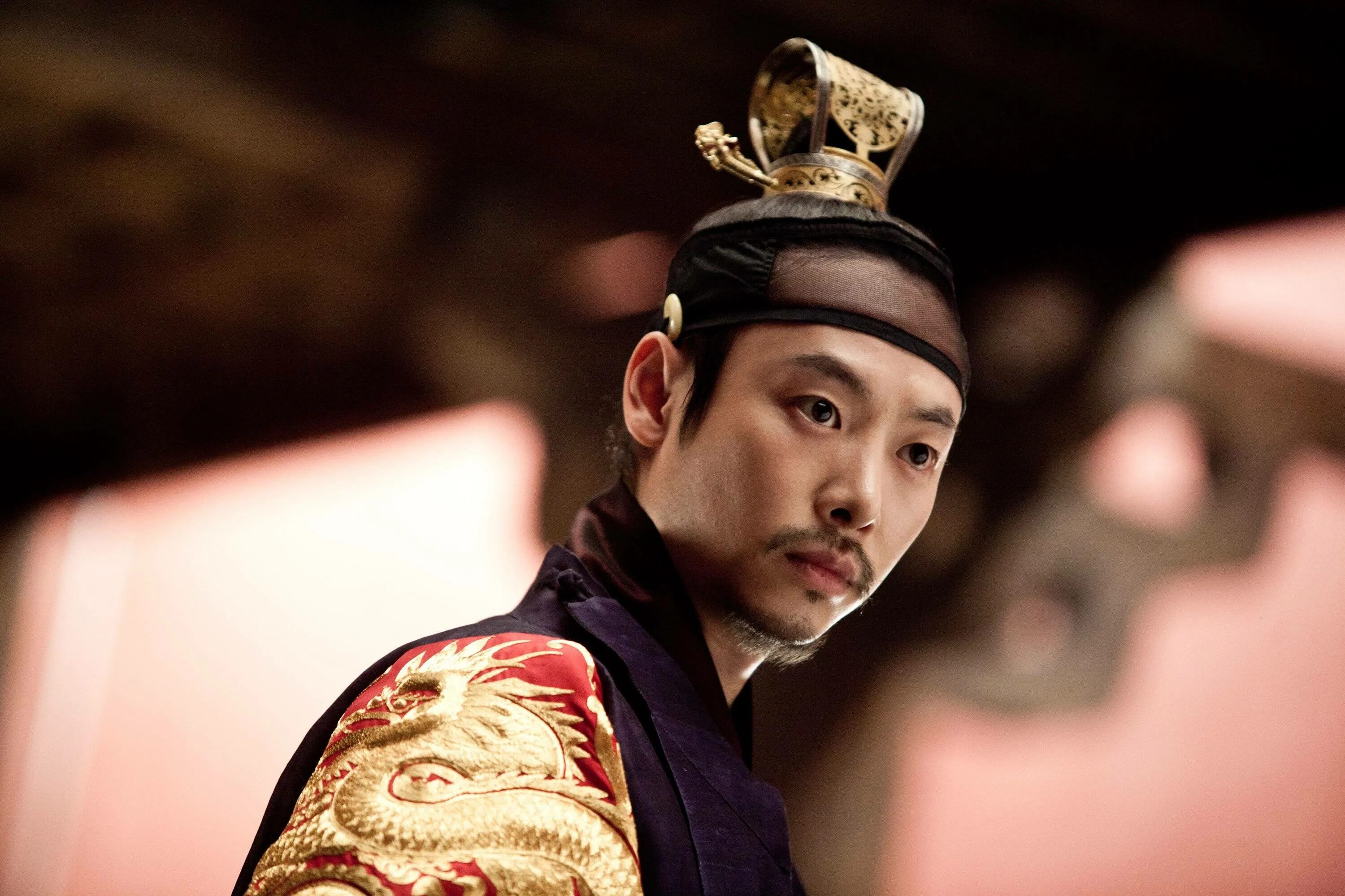 Чжи чан ук императрица ки. Чжи чан ук императрица ки. King eternal monarch король вечный монарх. Корейский император. Корейский император.