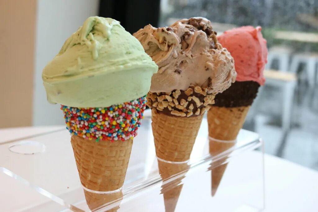 Как открыть мороженое. Мороженое джелатерия пломбир. gelato мороженое. кофе и мороженое. пломбир армавирское мороженое.