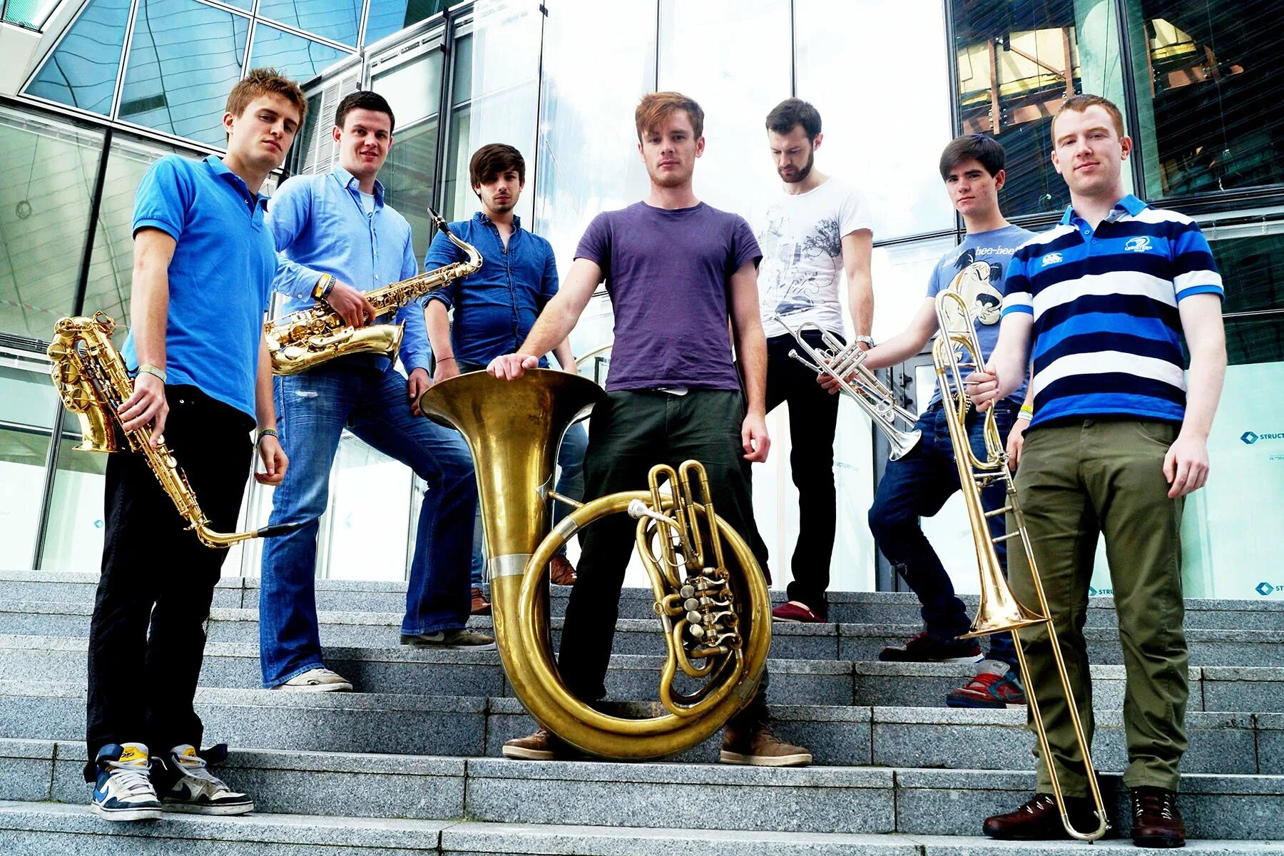 Brevis brass band. Brass группа. Группа брасс-квинтет. Brass band retro. Brass группа.