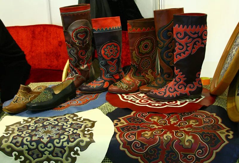 Дпи татарского народа. Поволжье башкирский орнамент. Декоративно прикладное искусство. Искусство татаров. Татарское золотное шитье.