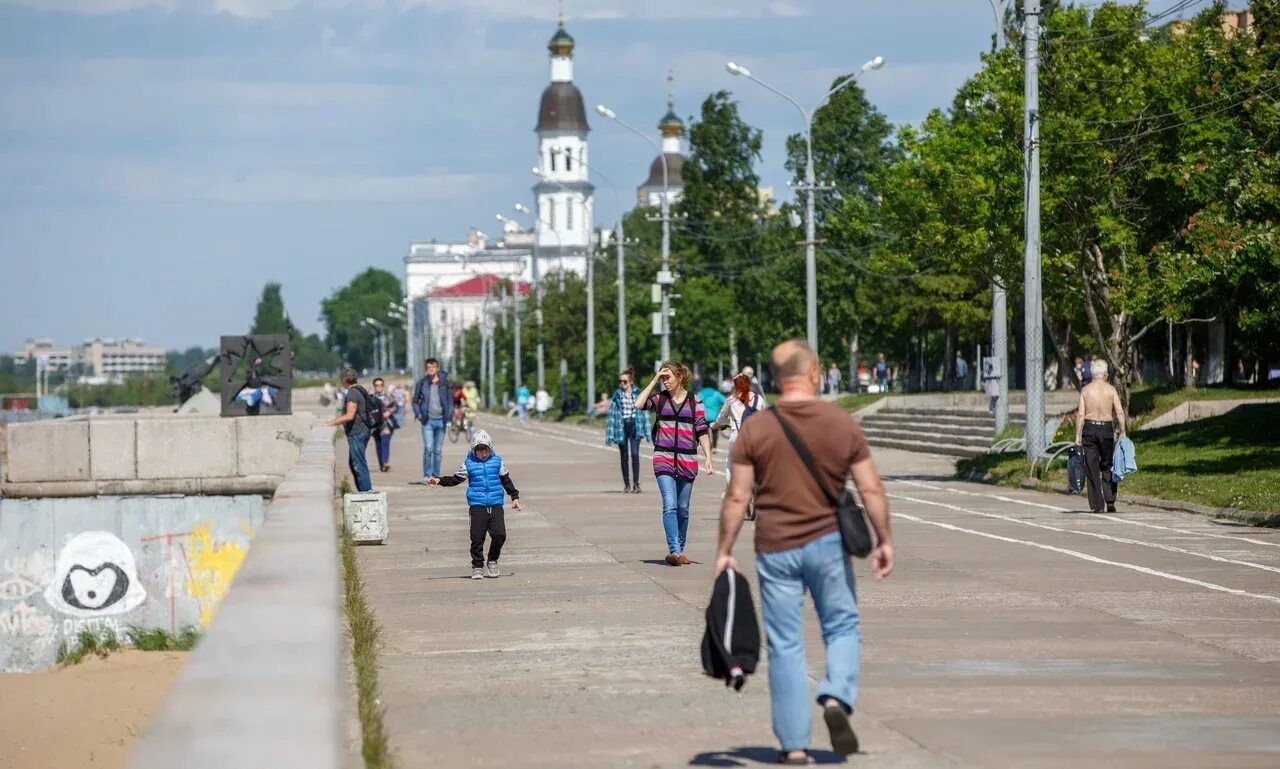 Архангельск в августе. Архангельск в июле. Архангельск в июне. Архангельск фото.