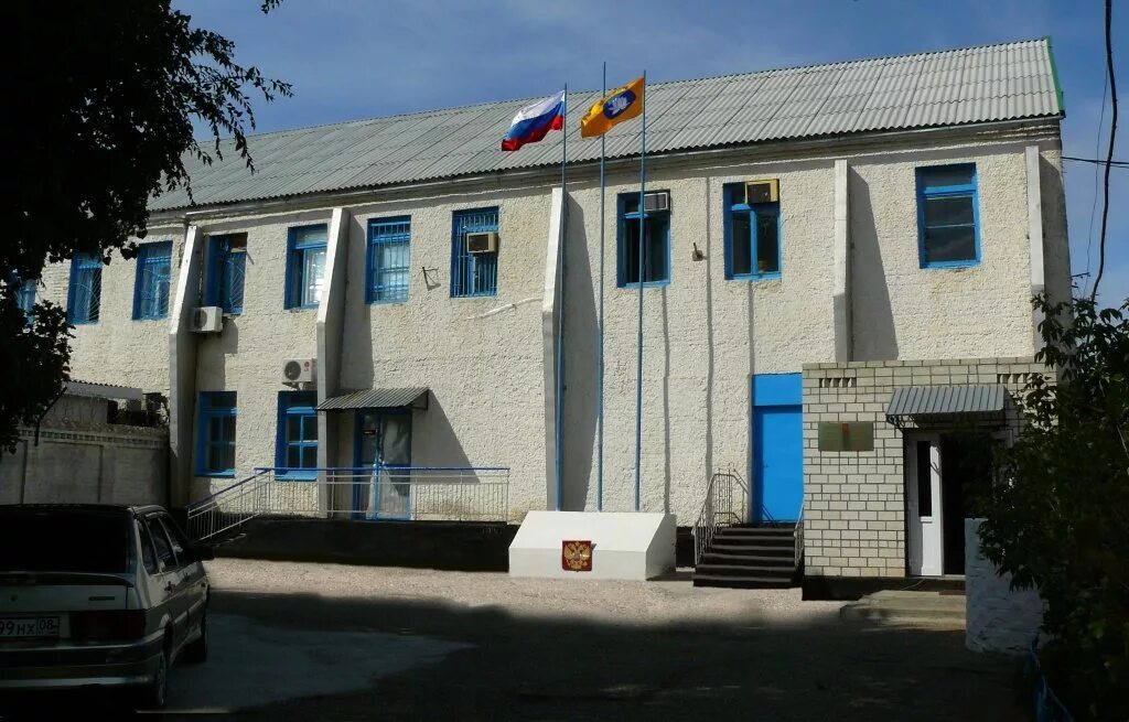 тюрьма ик1 элиста. ик-2 уфсин рф по республике калмыкия здание. уфсин по калмыкии ик 1. ик в калмыкии. фку ик 2 по республике калмыкия.