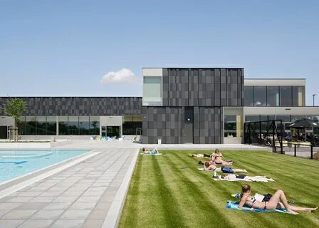 Public pool