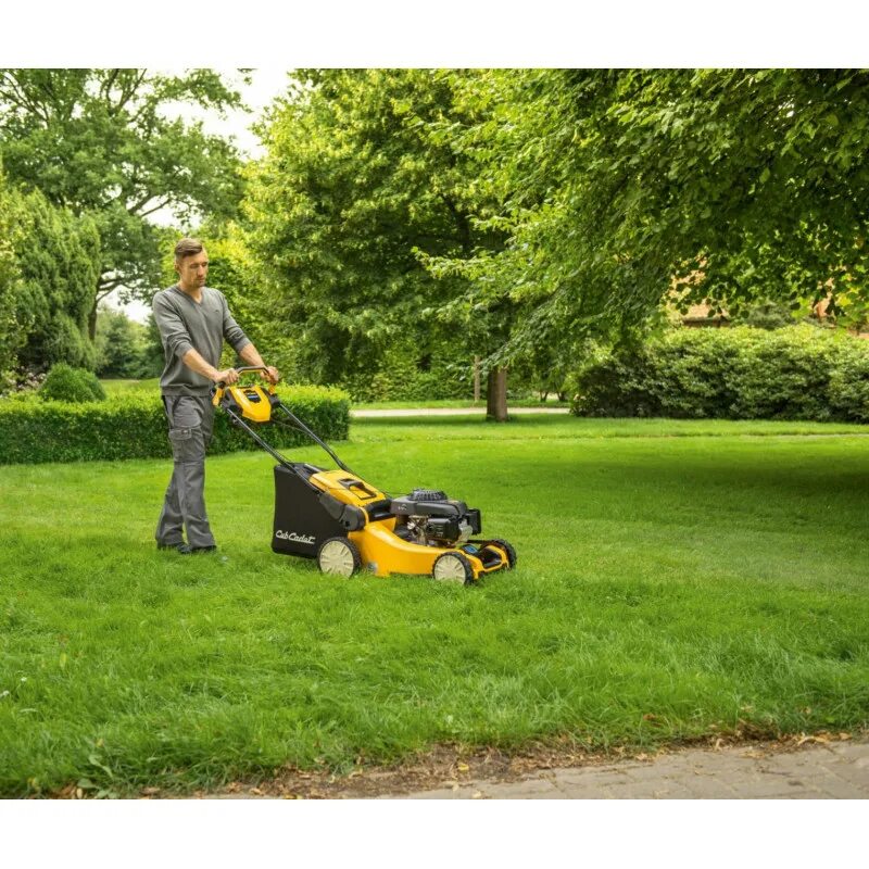Cub cadet lm3. Бензиновая газонокосилка cub cadet lm2 dr53s. cub cadet косилка lm2 колеса. cub cadet 804 mower. бензиновая воздуходувка cub cadet csv 060 24a-06mm603 абзор.