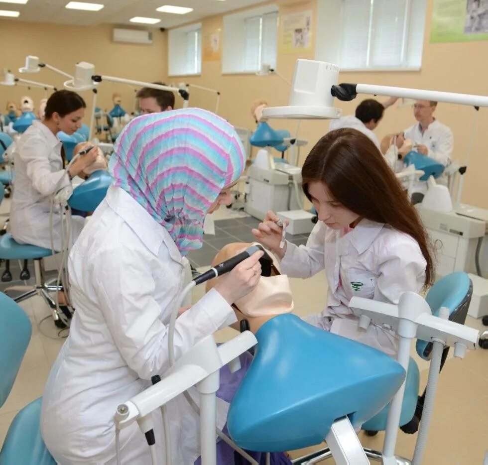 Учеба на врача стоматолога. Медицинский институт стоматологический факультет казань. Подготовка к стоматологу. Волггму стоматологический факультет. Лучшие стоматологические вузы.