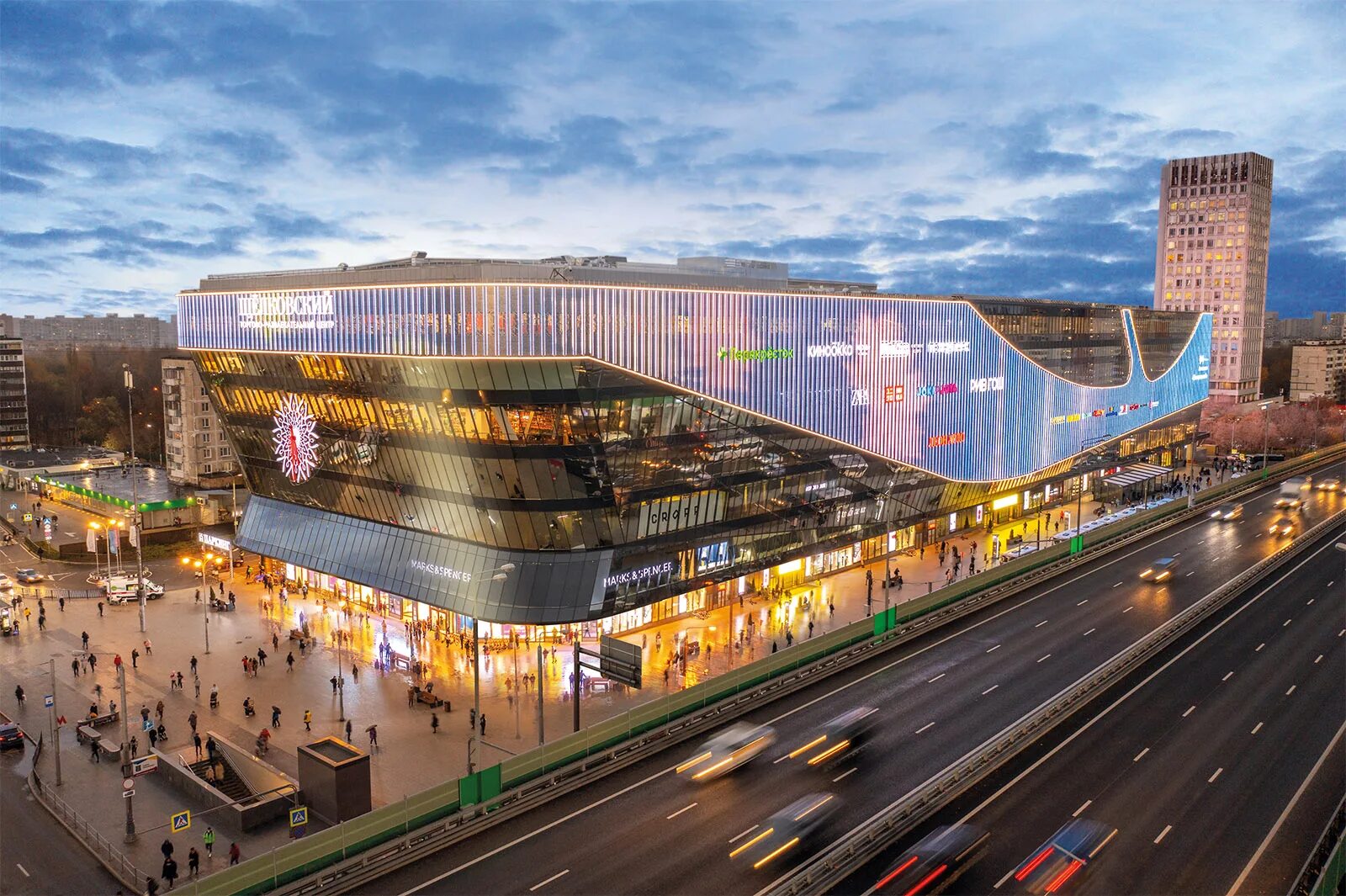 щёлковский торговый центр москва. щелковское шоссе 75 тц. тц щелково автовокзал. торговый центр на щёлковском шоссе 75. щелковское ш.