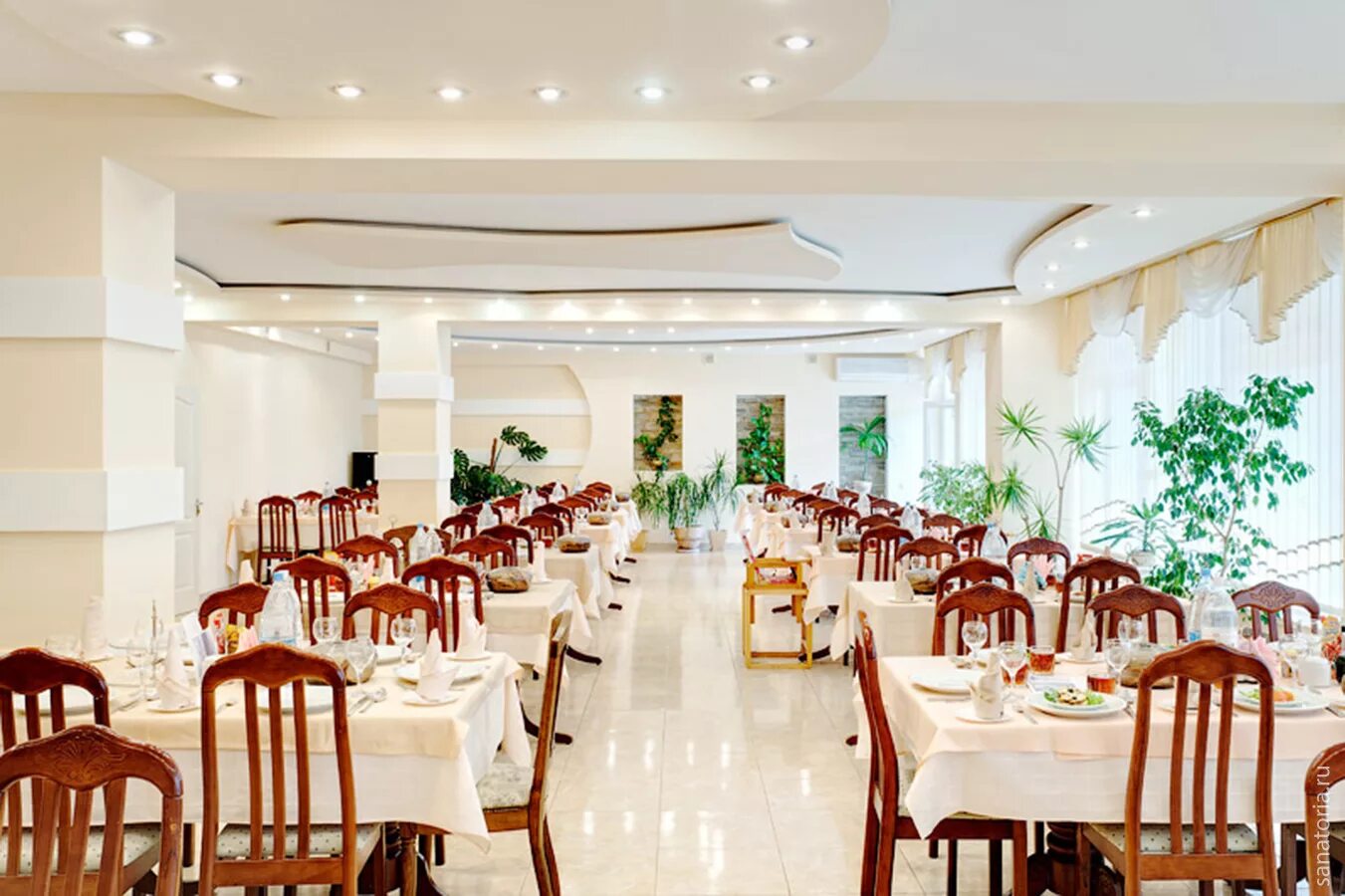 Саки пансионат полтава. Саки полтава крым. Саки. Санаторий полтава-крым, саки, морская улица. Клинический санаторий полтава.