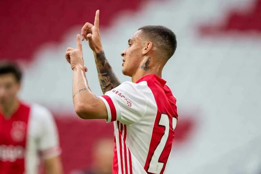 Antony matheus dos santos. Antony футболист бразилия. Антони матеус футболист. Антони манчестер юнайтед. Антони матеус манчестер юнайтед.