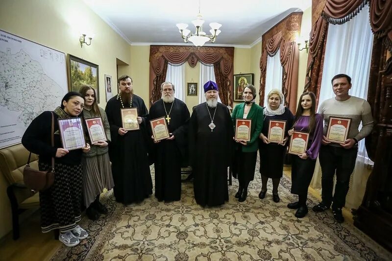 Скипкро ставрополь дистанционные курсы. Ставрополь религии. андреевская церковь ставрополь. митрополит встретился.
