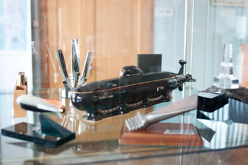 санкт петербургское конструкторское бюро малахит. оао спмбм малахит. малахит спб морское бюро машиностроения. санкт петербургское конструкторское бюро малахит. малахит конструкторское бюро музей.