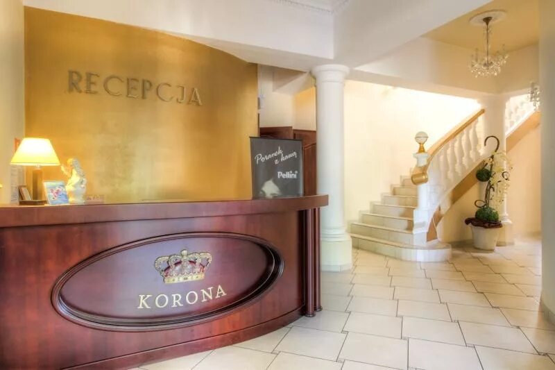 Жк северная корона логотип. Z korona novosibirsk. Z korona novosibirsk. Корона золотая. Отель балтийская корона.