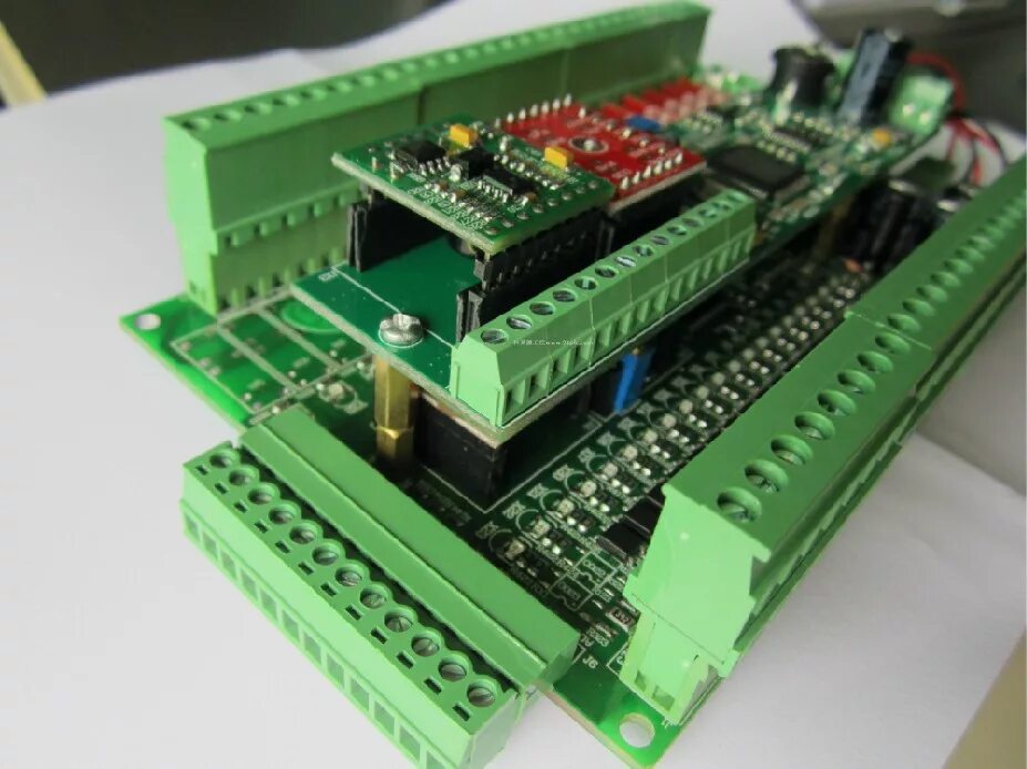 Plc программируемый. Fx2n plc 30mr. plc контроллер 232. plc контроллер rs232. fx1n-40mt/dss.
