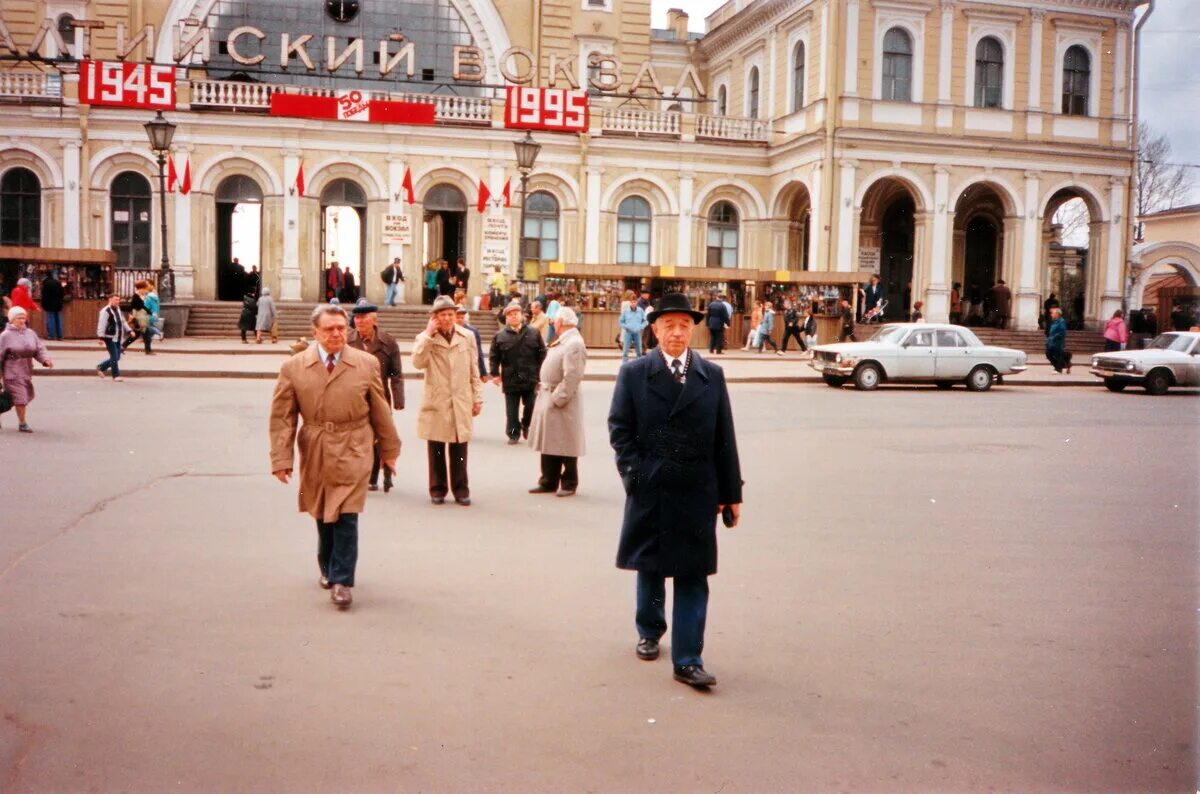 Saint-Petersburg ਵਿੱਚ Площадь Балтийского вокзала ਦੀ ਫੋਟੋ ਗੈਲਰੀ