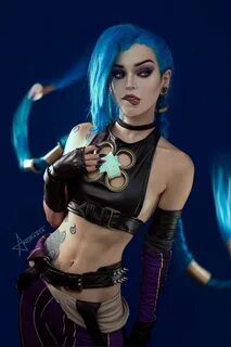 Jinx from arcane cosplay