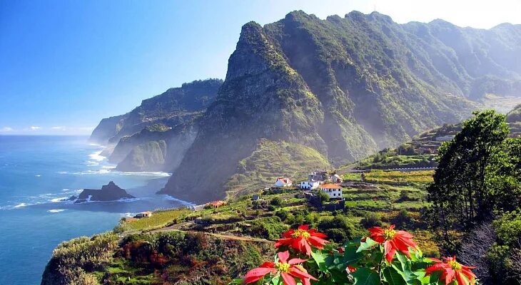 The Six Best Island Vacations in Europe Best island vacation, Island vacation, M