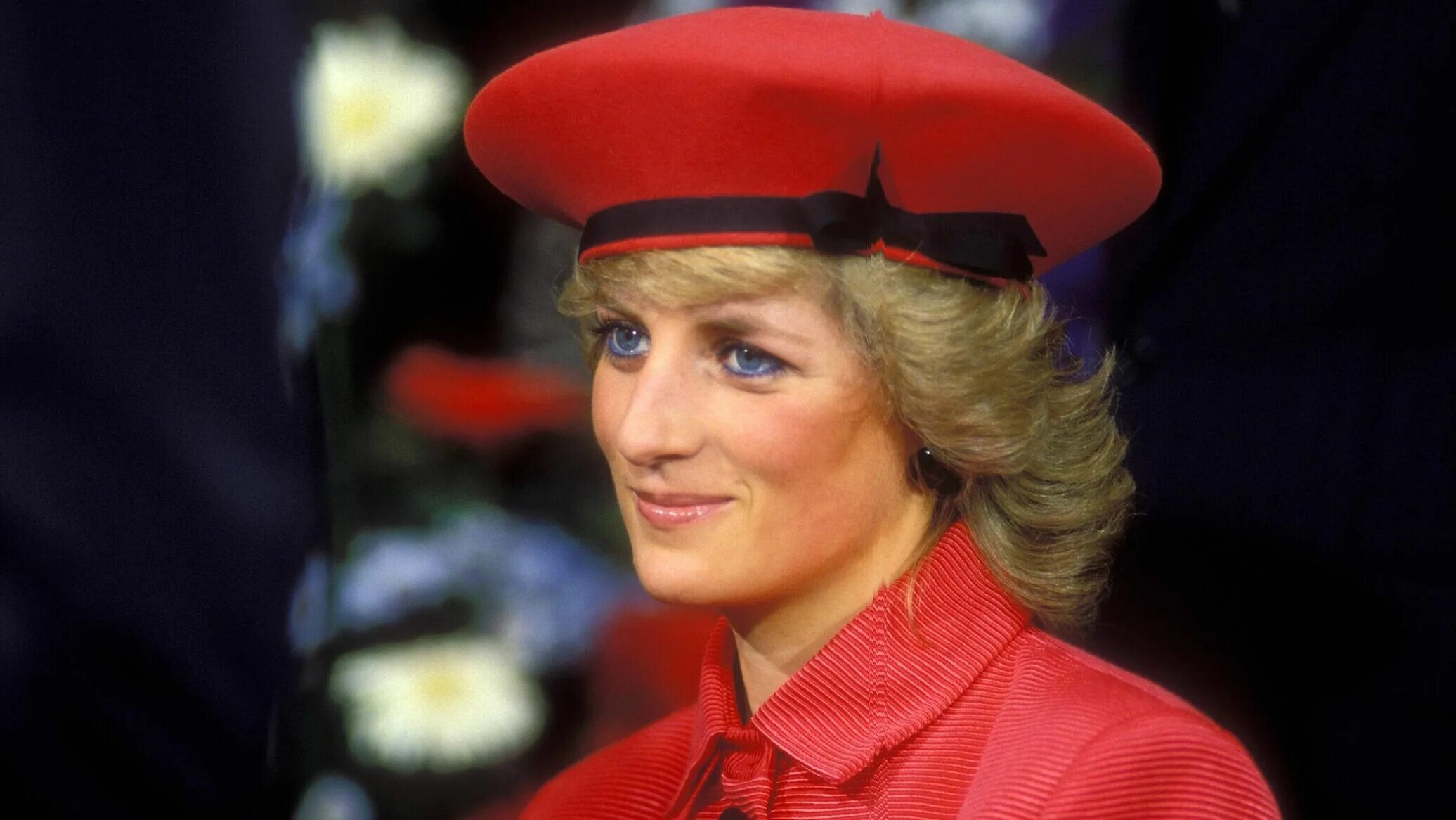 Леди ди видео. Принцесса диана анфас. Леди диана спенсер. Lady diana. Леди ди видео.