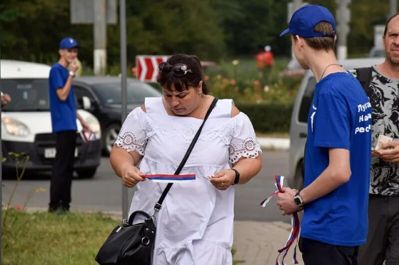 Прилавок для 1 и 2 блюд kogast sbm-140r. Деревня универсиады столовая. Раздача гуманитарной помощи. А1 раздача. А1 раздача.