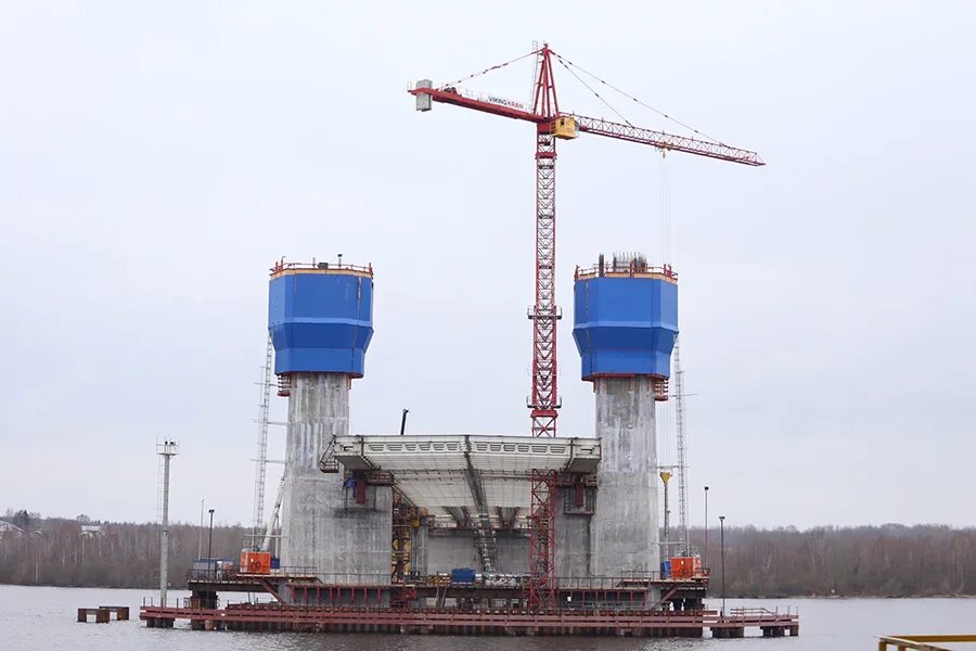 Аммофос череповец стройка. Упал кран в череповце. Советская стройка. Надвижка пролетного строения моста. Стройке череповец.