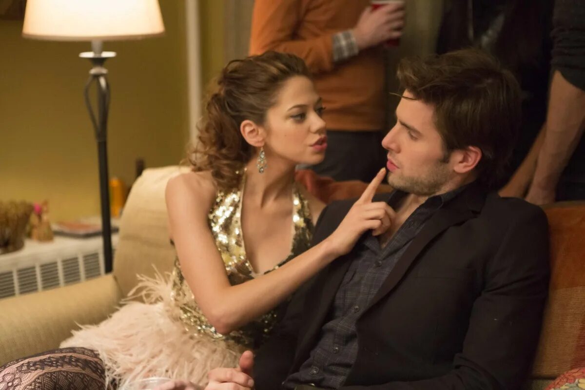 Лора коэн сверхъестественное. 1000 и одна боль. Лорен коэн смертельная гонка. Одна ночь две тайны лорен. Kyle allen фильм одна ночь 2016.