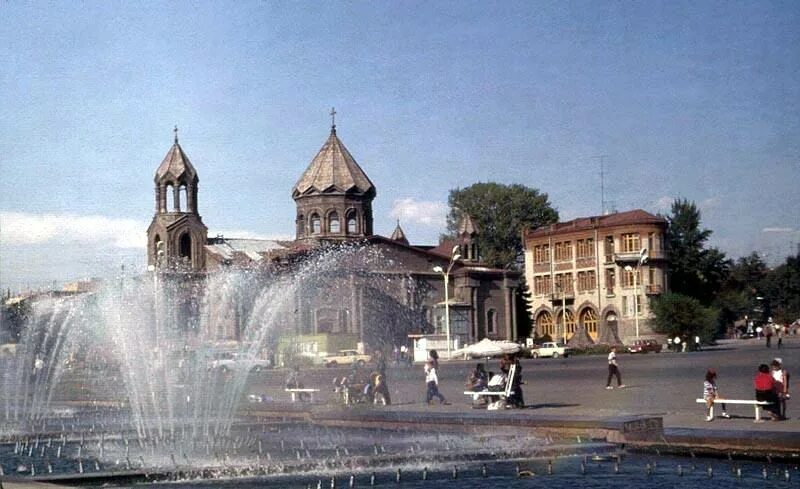 Гюмри Ленинакан. Город Ленинакан Армения. Площадь Вардананц Гюмри. Ленинакан или Гюмри.