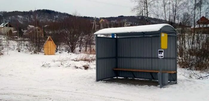 Остановка горно алтайск. Остановки Горно Алтайск. Горный Алтай остановочный павильон. Остановки в Горно Алтайске. Новая Заимка Горно Алтайск.