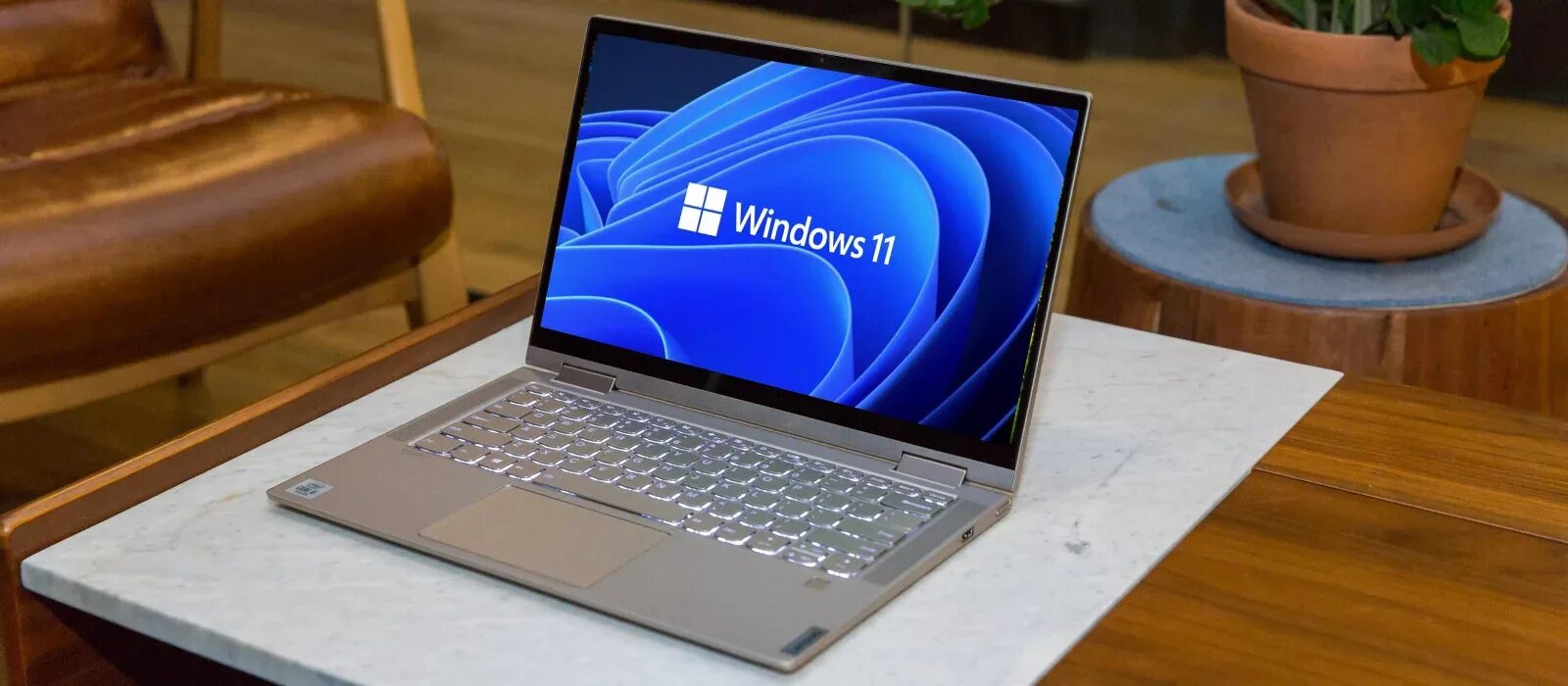 Ноутбук с установленной windows 10. Ноутбук виндовс 11. ноутбук hp виндовс 11. обои windows 11. фото ноутбук виндовс 11.
