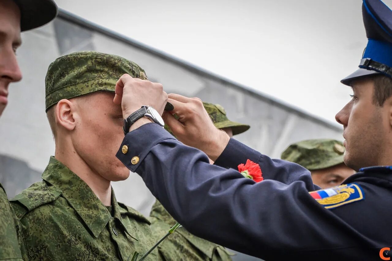 Личная жизнь и военная служба. Призывники. Служба в армии. Российская армия срочники. Армия призывники.