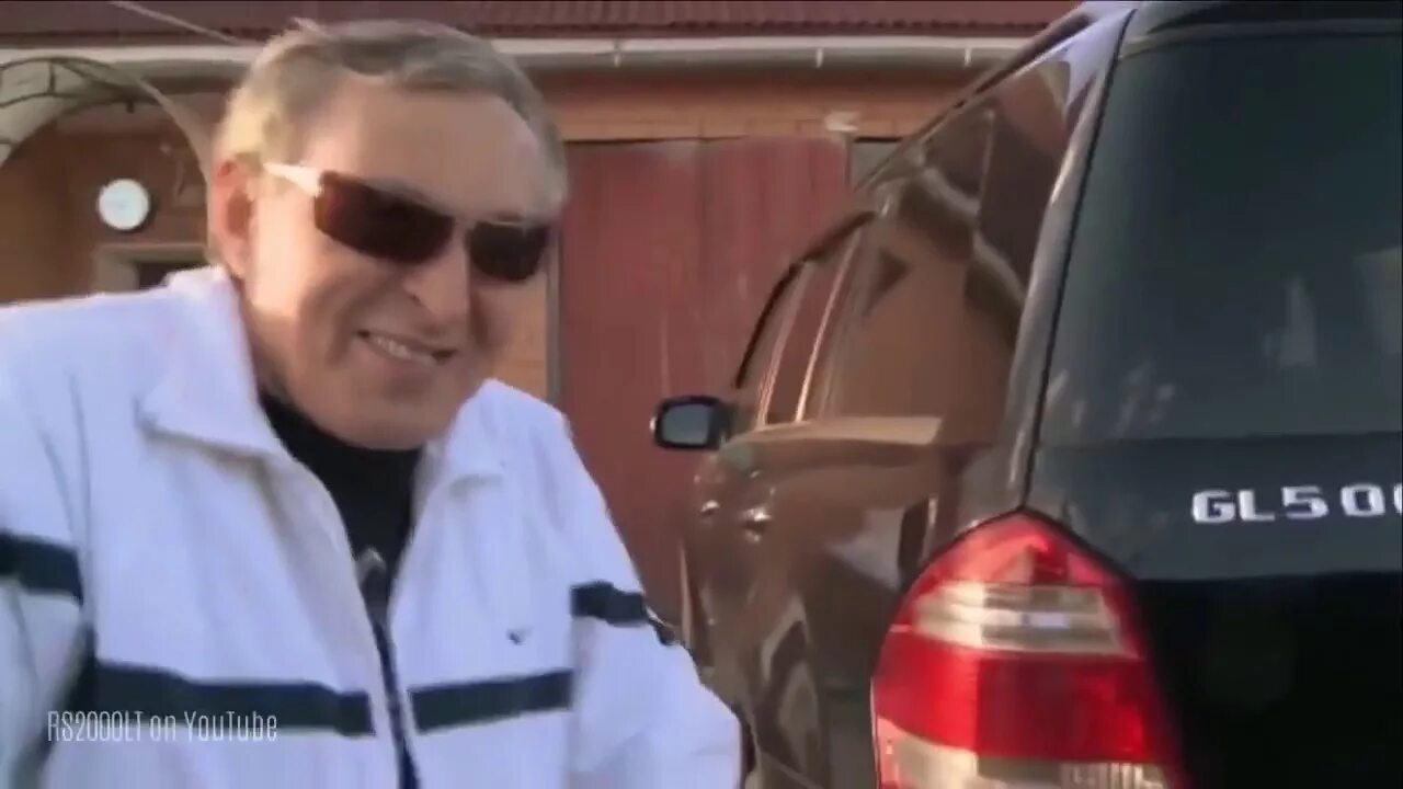 Дом саши севера. Мерседес саши севера.