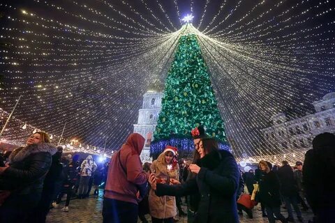 Как встретили новый год в мире