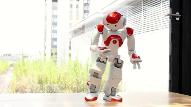 Где робот танцует. Роботы гифки. Робот танцует. Робот gif. Танец робота.