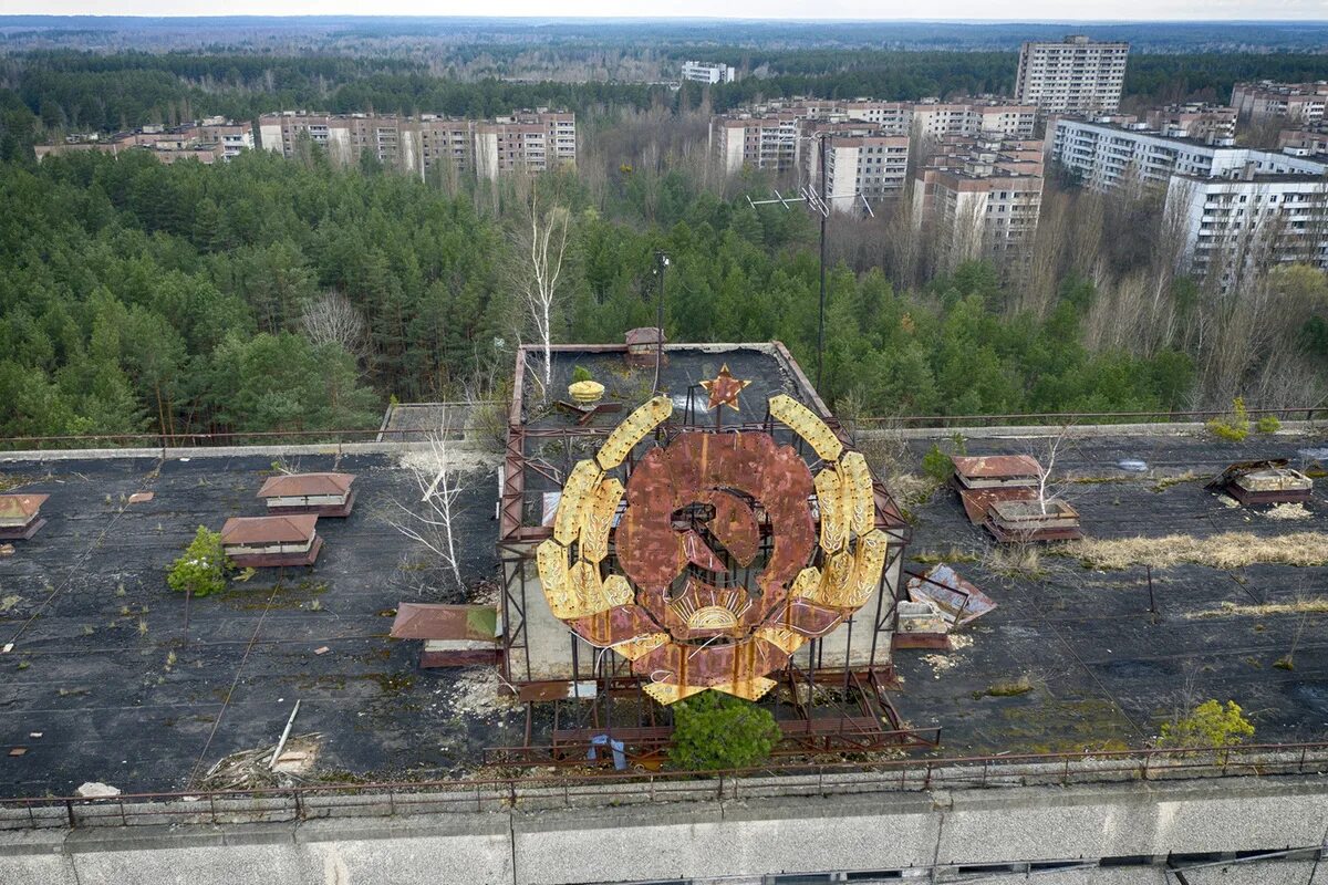 Включи чернобыльскую аэс. Припять ЧАЭС 2021. Авария на Чернобыльской АЭС. 26 Апреля 1986 года, Припять. Чернобыль сейчас 1986. Что такое ЧАЭС это Чернобыльская атомная электростанция.