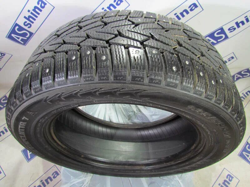 Nokian 235 55 r17