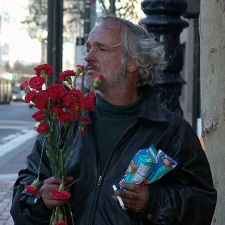 Алкаши поздравляют
