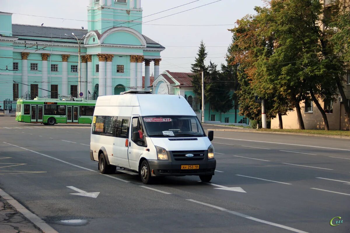 Нижегородец-2227 (Ford Transit). Курск маршрут 46. Курск маршрут 245. Ford Transit 2005 автобус.