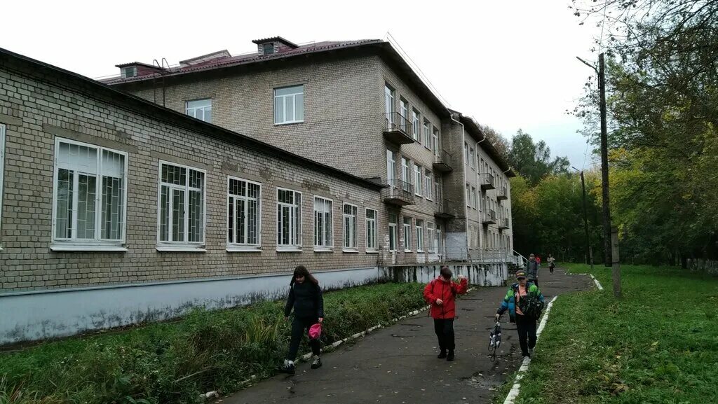 Школа 30 тверь. Школа 27 тверь. Тверская школа интернат 2 ул орджоникидзе 49д. Орджоникидзе тверь школа. Орджоникидзе тверь школа.