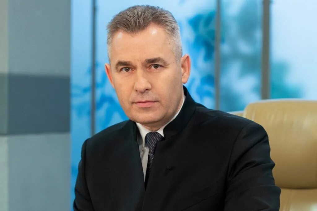 Россия должна приостановить усыновление во Францию Астахов