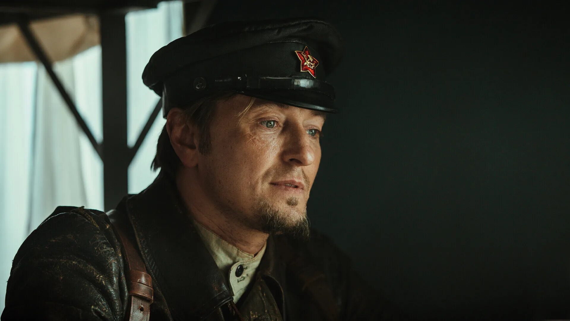 Бендер начало фильм 2021 постер. « бендер: золото империи» (2021) — павел деревянко. Бендер начало фильм 2021. Бендер последняя афера фильм 2021. Ибрагим бендер безруков.