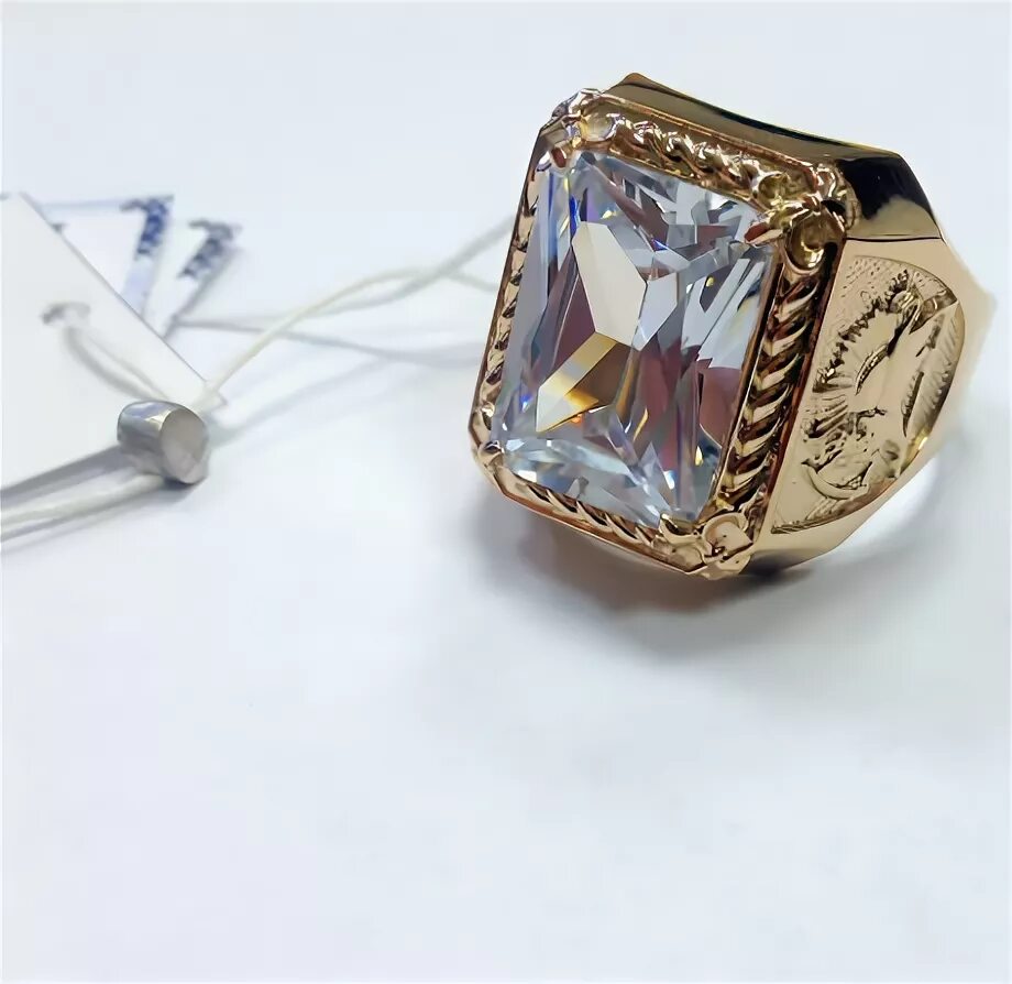 печатка sklv 93010858_s_17. перстни сельджуков. перстень крепость. мужской перстень с бриллиантом. необычный перстень с крепость.