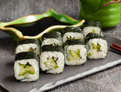 Ролл с огурцом