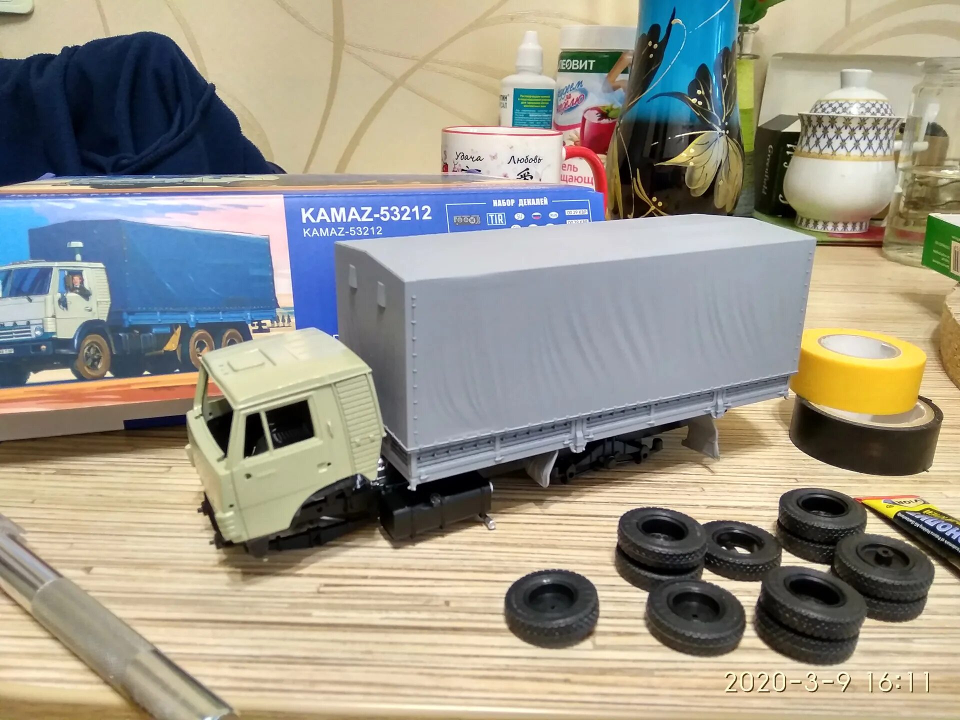 Авд модель камаз. Камаз 1/43 avd. камаз 53212 avd 1 43. камаз 53212 avd models. камаз 53212 автоистория.