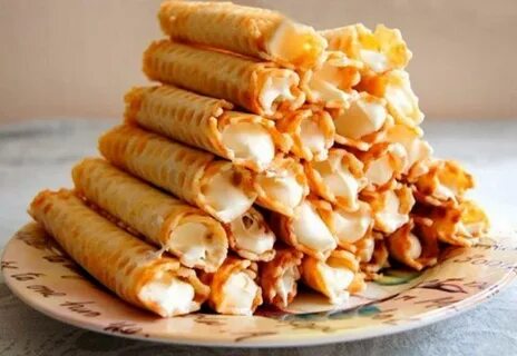 Вафельные трубочки с кремом