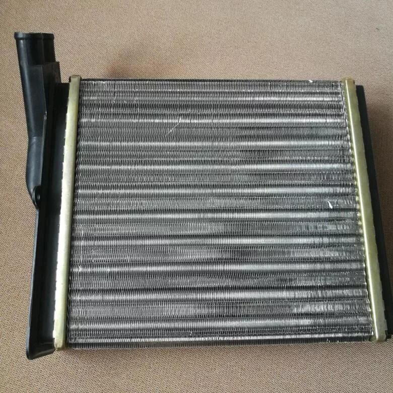 Радиатор отопления шевроле нива. Радиатор отопителя 2123-8101060 нива-шевроле. Радиатор отопления шевроле нива. Радиатор отопления шевроле нива. Радиатор отопления печки нива шевроле.