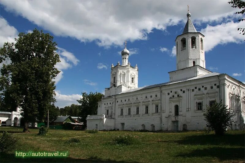 Г солотча. Солотчинский монастырь. Солотча Рязанская область. Поселок Солотча Рязанская. Солотчинский монастырь Рязань достопримечательности.