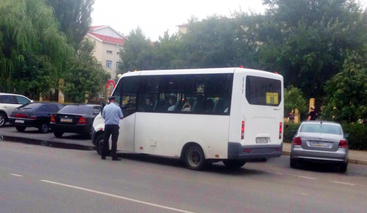 52 автобус ставрополь. Автобус 32а Ставрополь. Автобус едет. Ставрополь маршрутка 59. Тробус в Ставрополе.