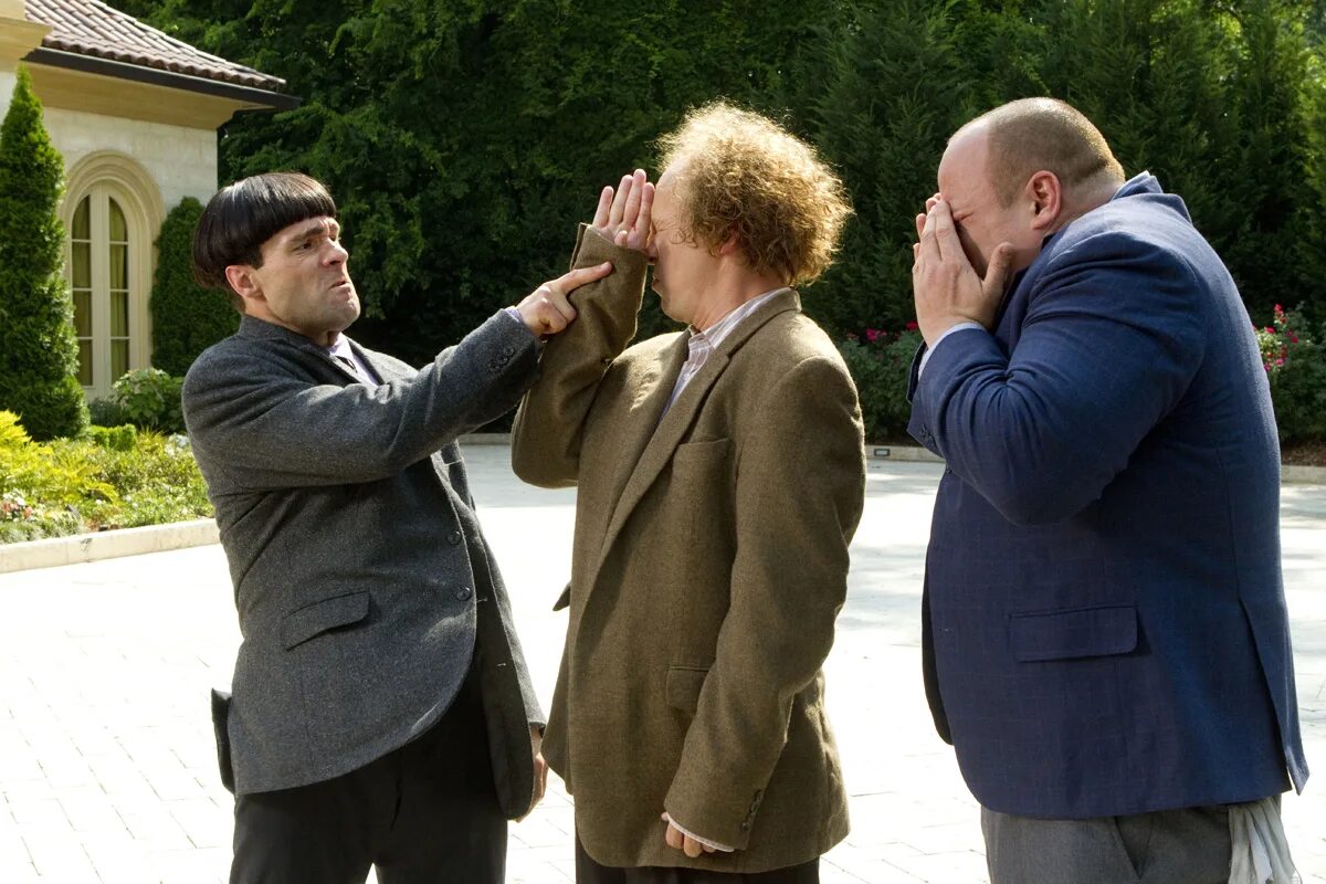 Три балбеса / the three stooges / 2012 ). Три балбеса 2012 уилл сассо. Три балбеса 2. Три балбеса 2. Монахиня три балбеса.