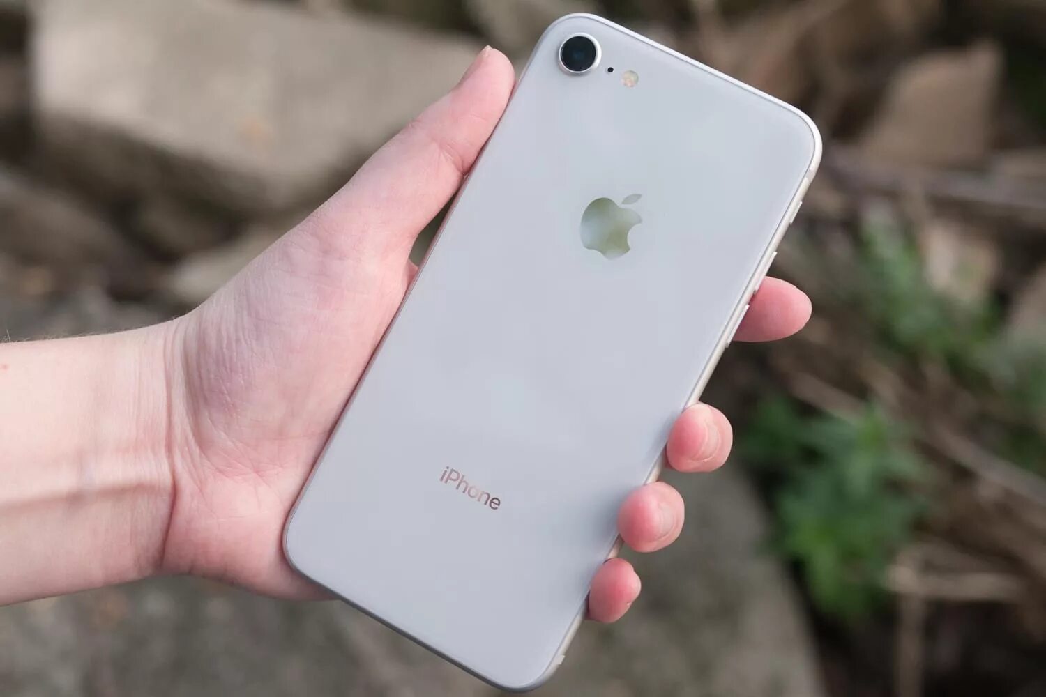 Iphone 8 plus дата. Iphone 8. iphone 8 silver. apple iphone 8 white. iphone 8 plus.