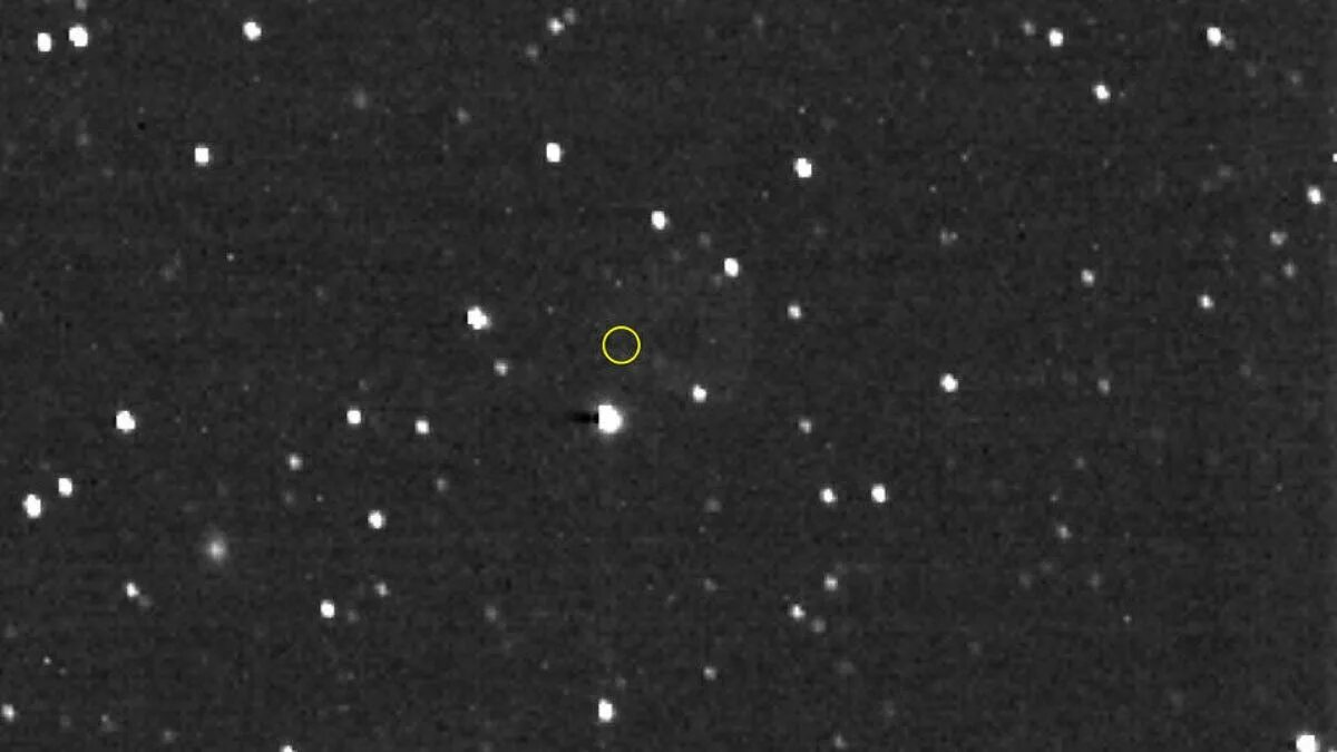 24 миллиарда километров от земли. Земля 16:9. Земля с 6 млрд км. 24 миллиарда километров от земли. Вояджер-1 снимки.