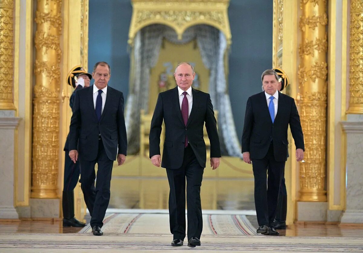 Четыре президента россии