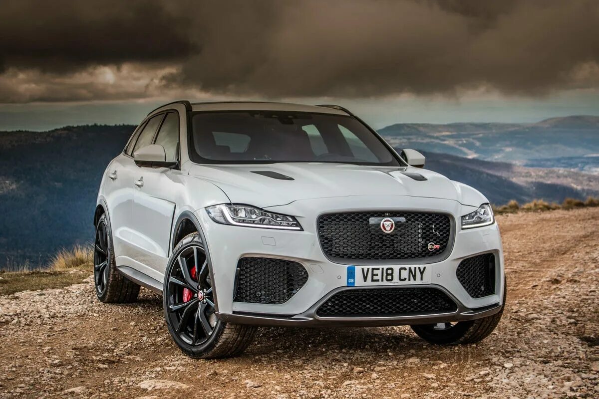 Jaguar f pace 2018. Jaguar f pace 2018
