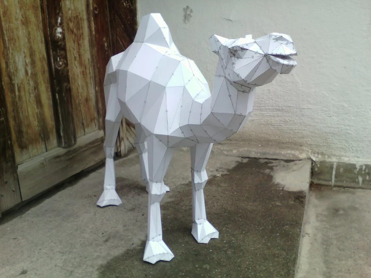 Оригами верблюд двугорбый. Верблюд из бумаги. Оригами верблюд из бумаги. Оригами. Верблюд из оригами.